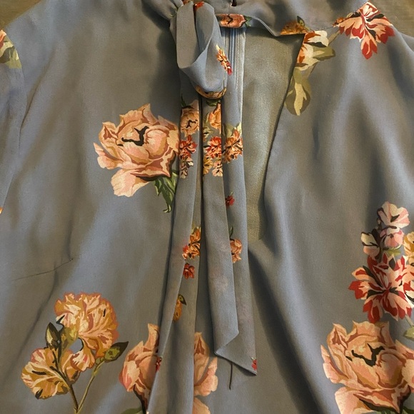 KEEPSAKE the Label Blue and Orange Blouse with Puff Sleeves - Picture 3 of 5